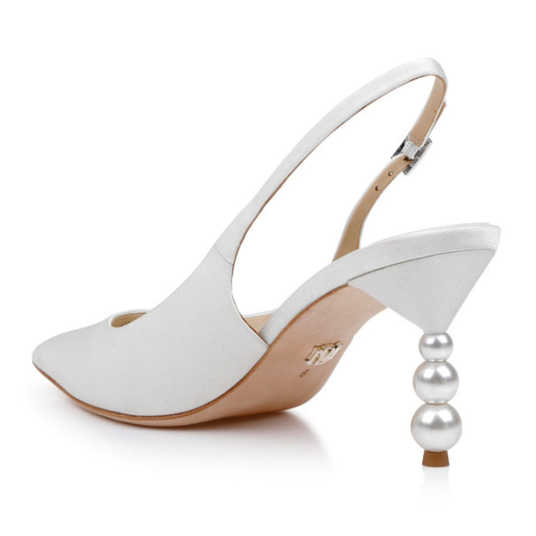 Badgley Mischka Womens Beatrix White Slingback Heels