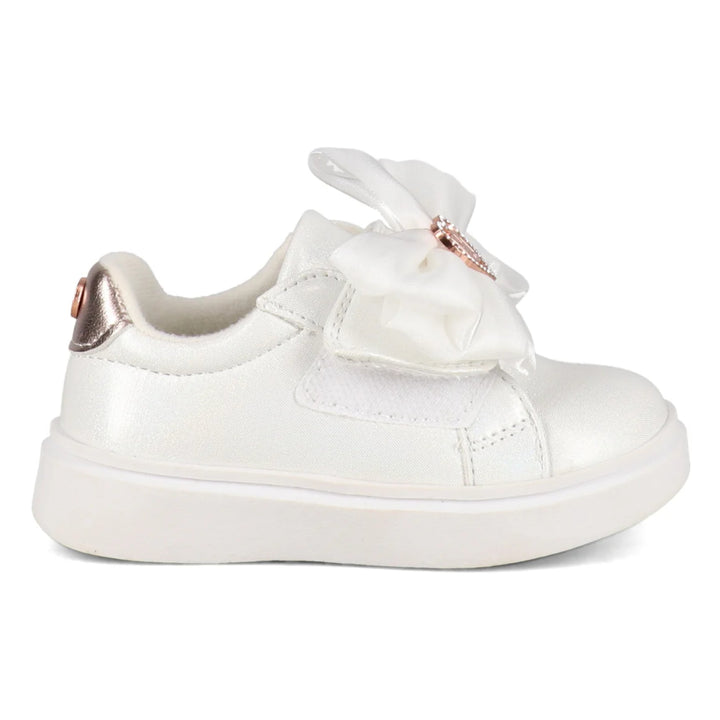 Badgley Mischka Dalia White Sneakers