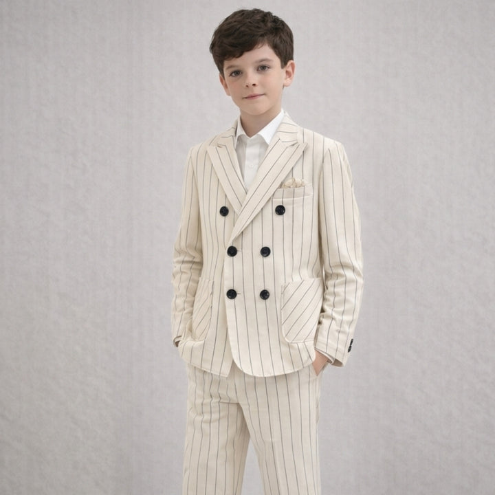 Emanuel Pris Pinstripe Suit