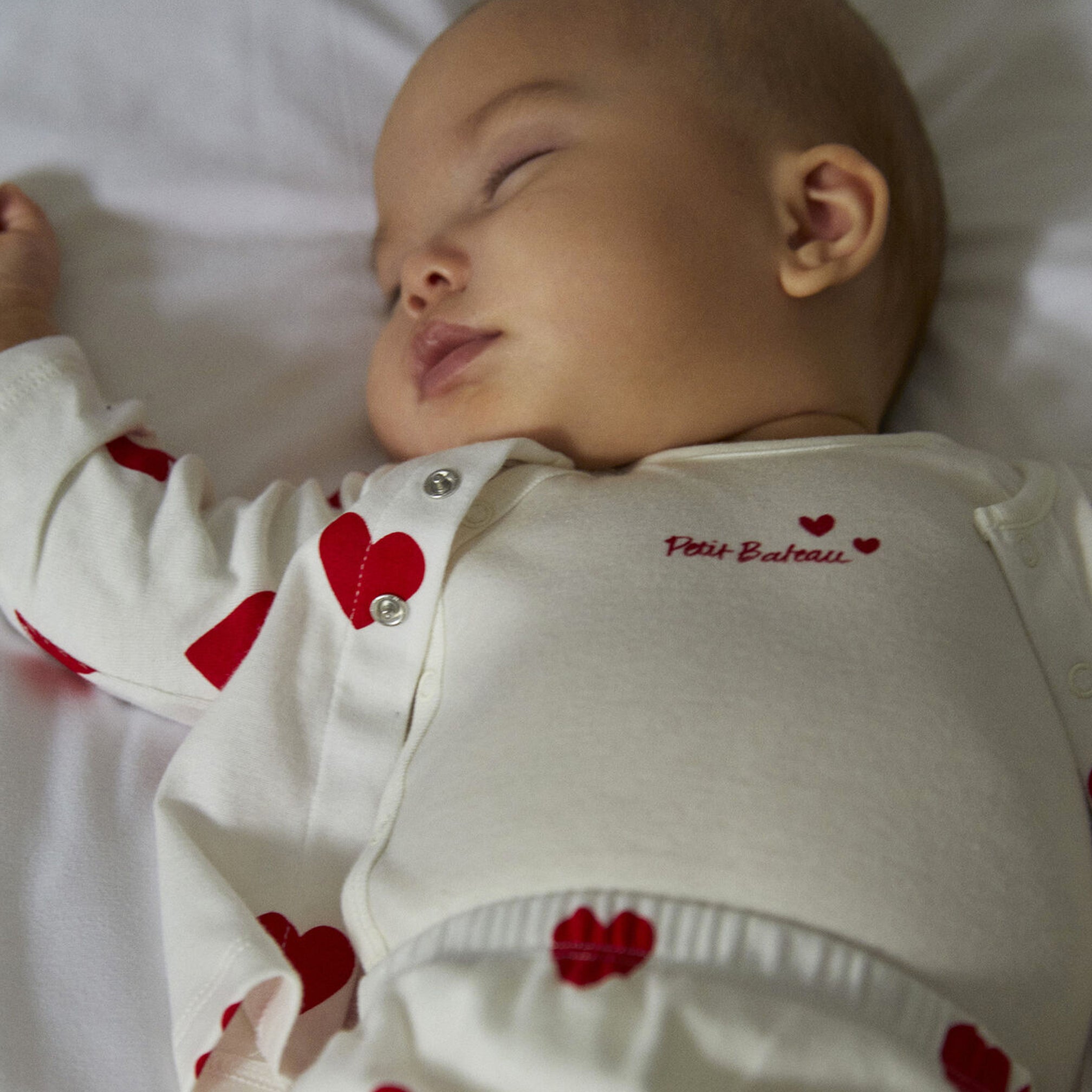 Petit Bateau Baby 3-Piece Heart Print Pyjama Ensmble
